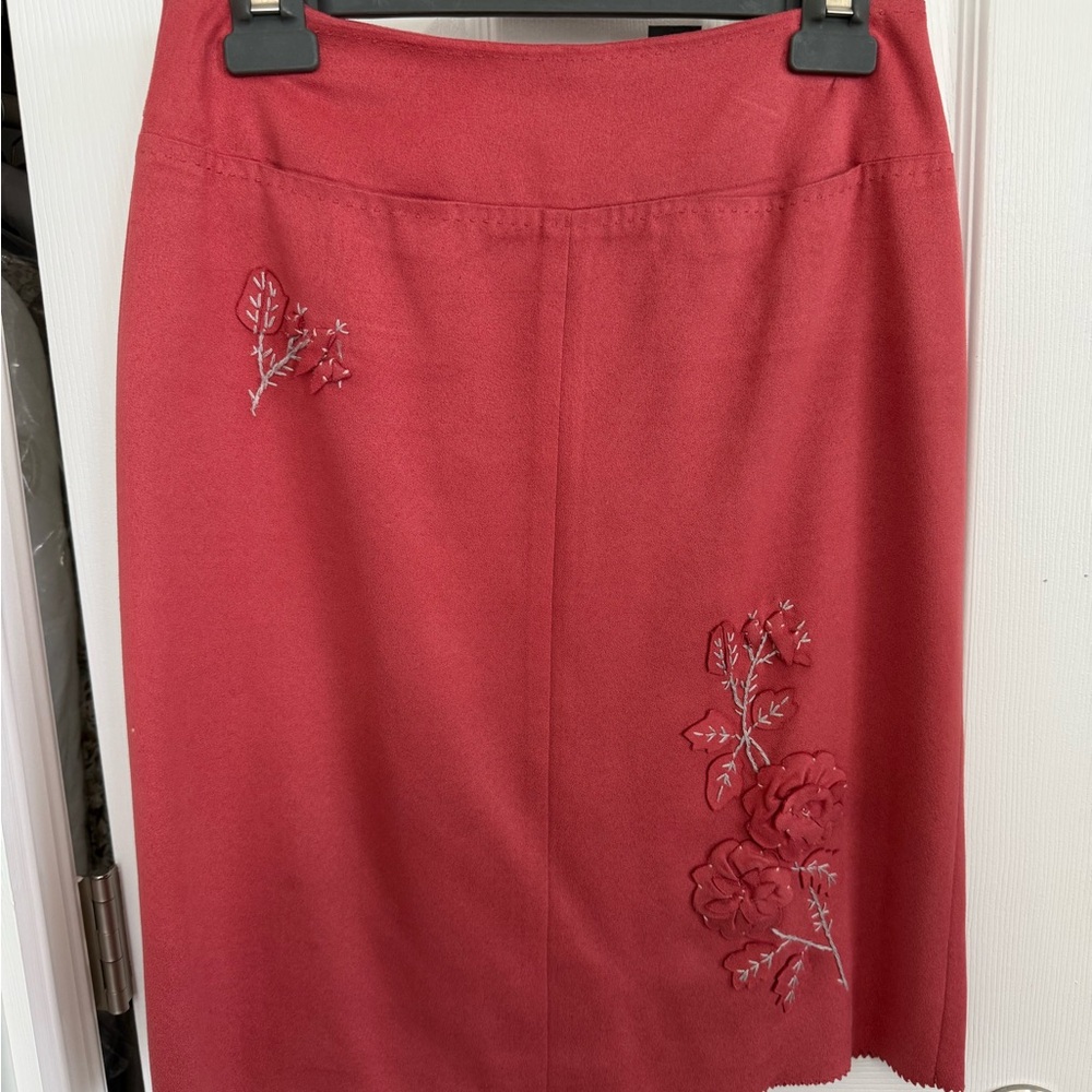 BCBGMaxAzria Red Floral Pencil Skirt